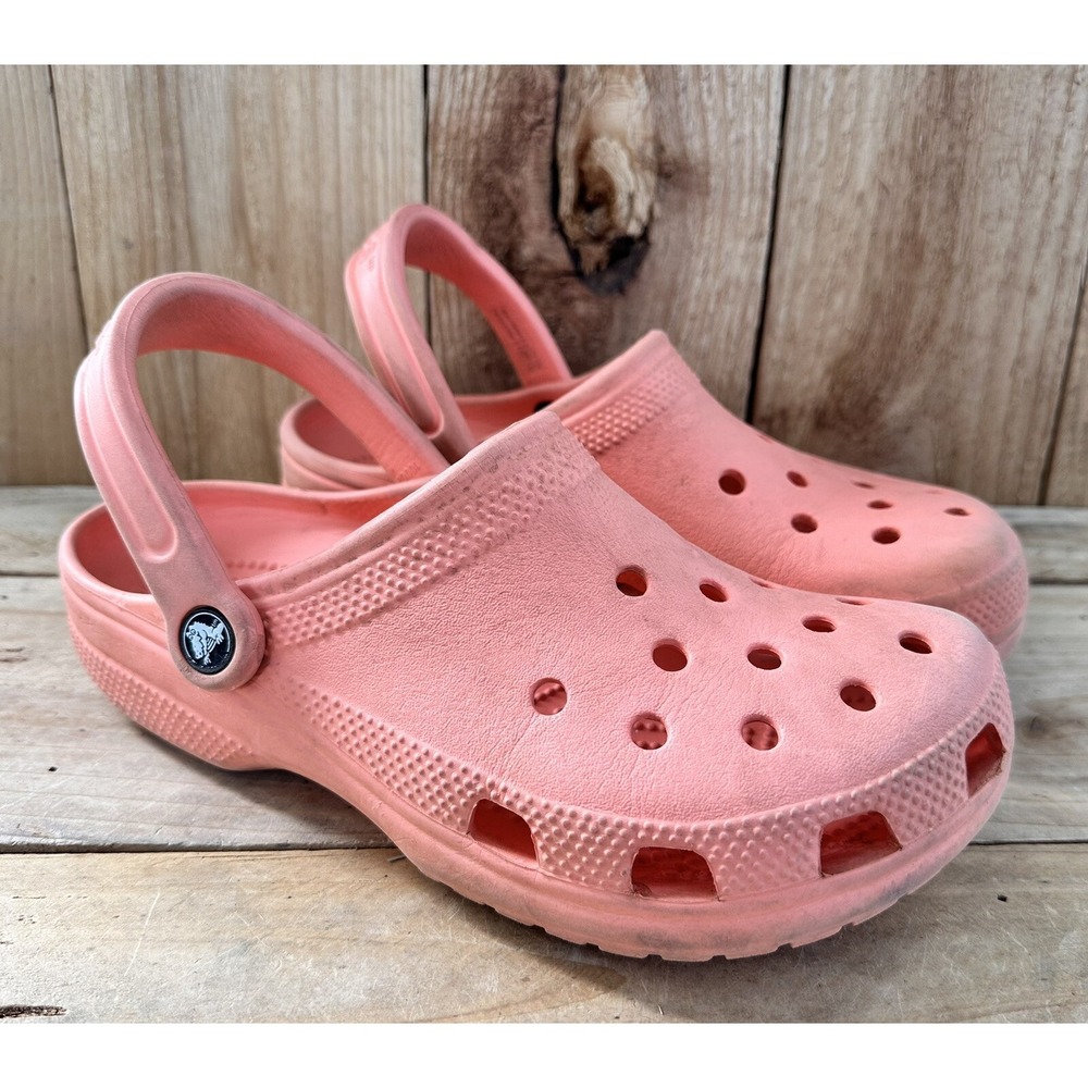 Crocs Peach Orange Clogs Slip On Shoe Size Men's sz 8 Women’s sz 6